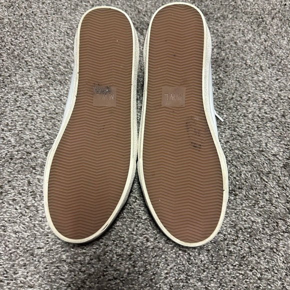 Madewell Sidewalk Low Top Sneakers - Picture 7 of 10